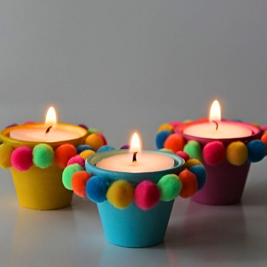 Pom-Pom Festive Tealight