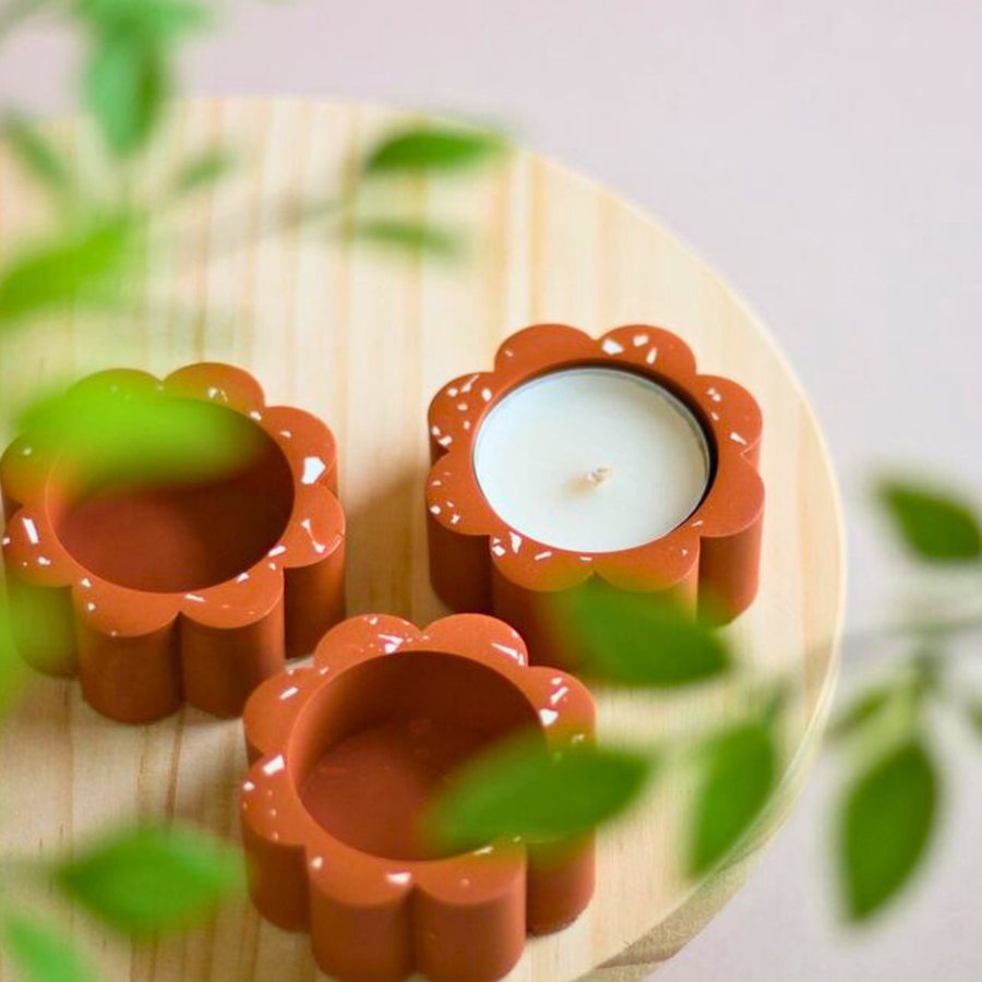 Scalloped Flower Tealight