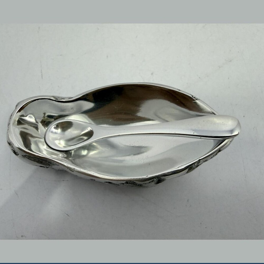 Oyster Serving Dish with Spoon Set