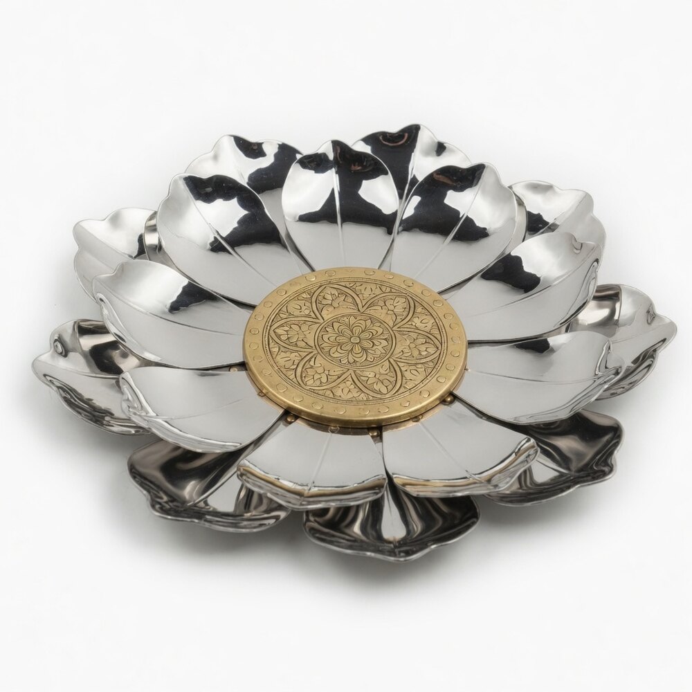 Petal SS Plate Brass Center Medallion